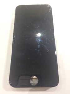 iPhone６のガラス割れ修理画像